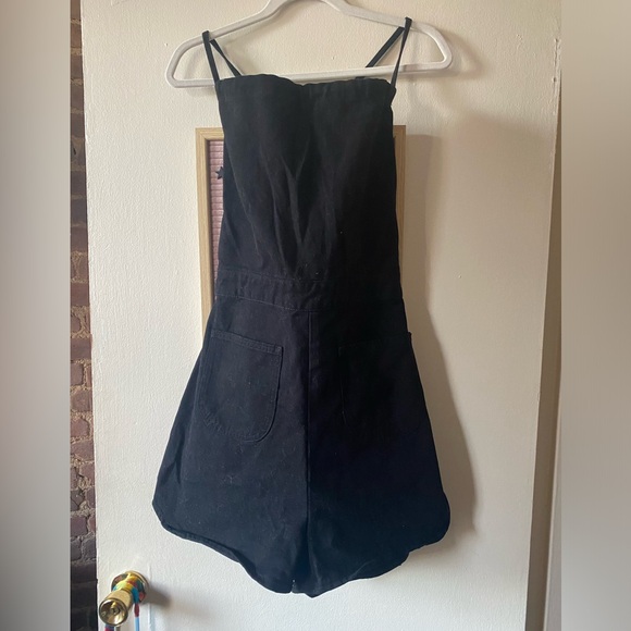 Urban Outfitters Black Denim Romper * NWT - Picture 3 of 7